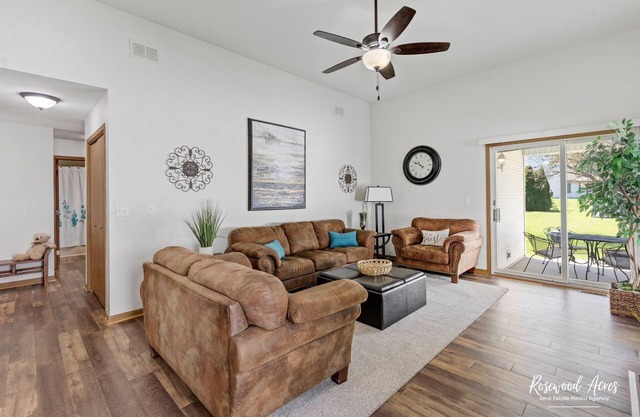 Casa de pueblo recientemente renovada con todas las comodidades del hogar