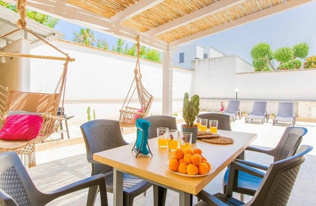 Modern Turquoise House - PLAYA DEBAJO DE CASA