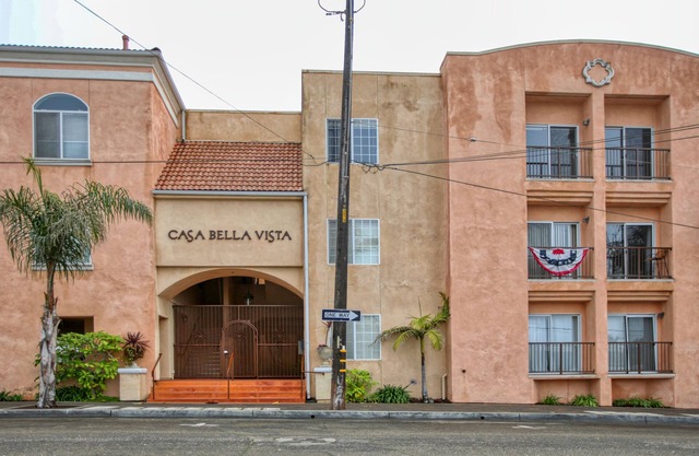 210 Casa Bella: 2 dormitorios, 2 baños condominio en Pismo Beach, capacidad para 6