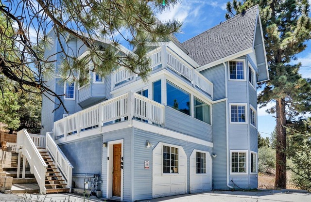 2328-chateau De Big Bear 5 Bedroom Chalet by RedAwning