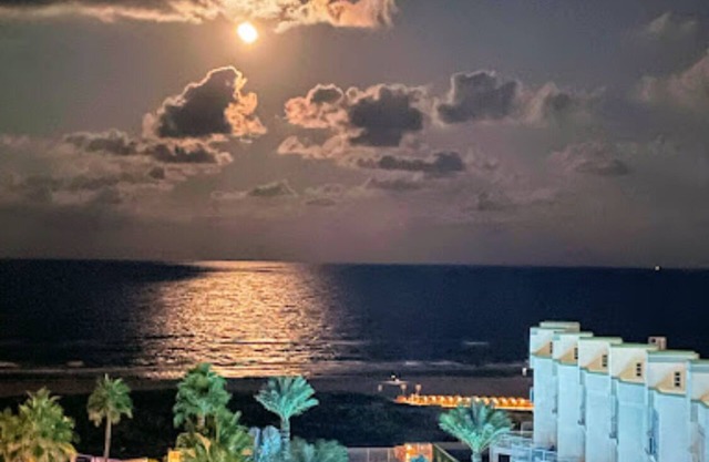 23rd floor Ocean view three bedroom condo at the Sapphire Resort!