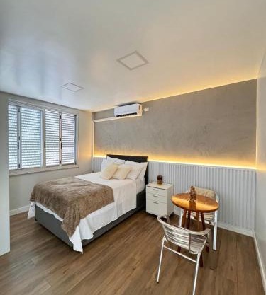 24 Melhor custo benefício Aeroporto e Consulado