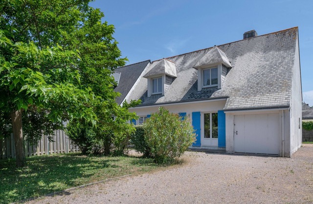 250m de la playa, casa y jardín para 6