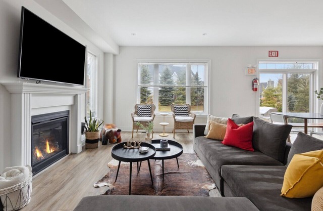 Lujo 4 dormitorios Blue Mountain Home