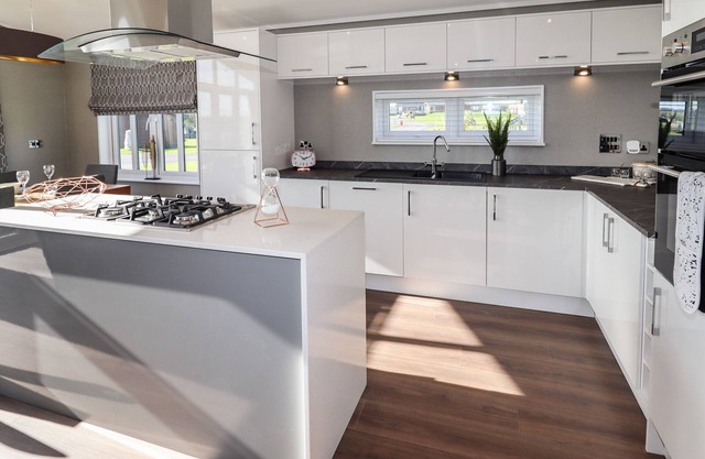 28 Delamere Point