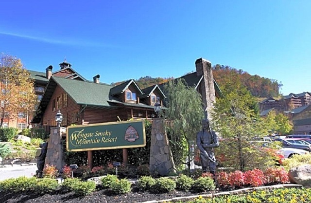 2BR 2BA Luxury Villa Westgate Smoky Mountain Resort & Water Park