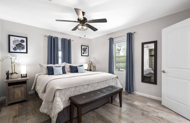 Espectáculo inspirado en 2br / 2bath HGTV en casa