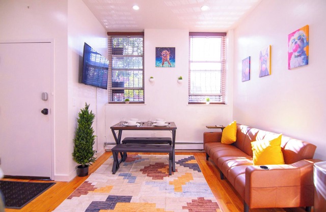 ✪2BR✪ 3mins➜Trains ✪