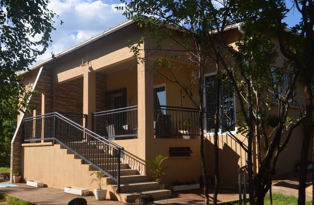 2BR HOME Wifi + Parking Homz Cottage - Chipata. Zambia