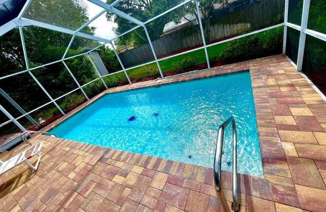 3 habitaciones ~ 2 baños ~ piscina ~ wifi ~ mascotas bienvenidas / piscina climatizada opcional