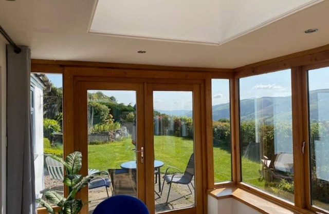 3-Bed Cottage Near Lake Vyrnwy, Garden & PetsOk