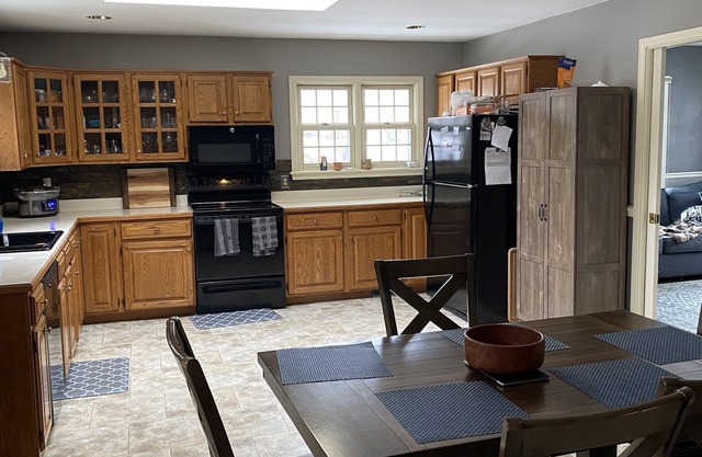 3 bedroom/2 bath home; close to EAA. Large kitchen and outside deck area.