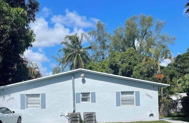 3 Bedroom 665028 by Houzlet