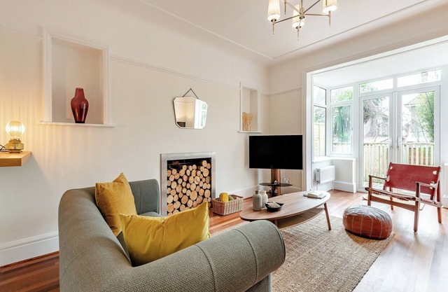 Alojamiento de 3 habitaciones en Bournemouth