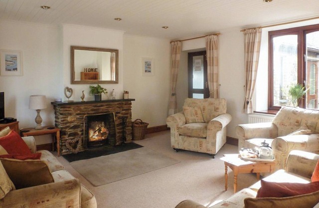 Alojamiento de 3 habitaciones en Mevagissey, cerca de St. Austell