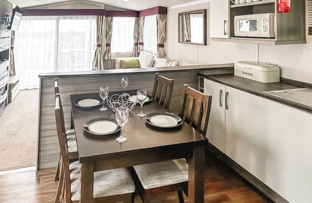 Alojamiento de 3 habitaciones en Newbridge, Nr Yarmouth