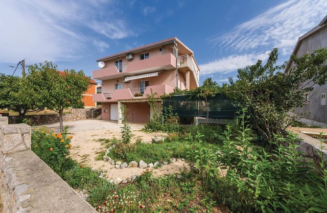 Acogedor apartamento de 3 habitaciones.