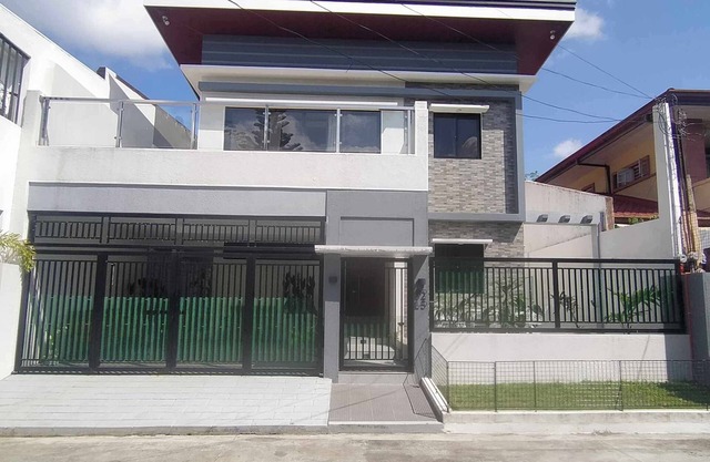 3 Bedroom Exclusive Gated Home in Manila