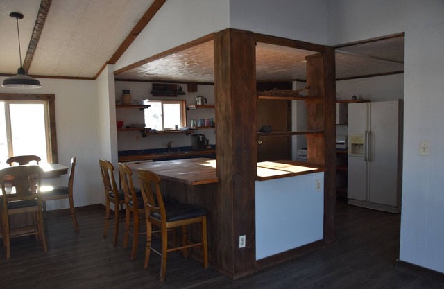 3-bedroom farmhouse with WiFi, AC in enjoyable Drummond MT Horse Boarding