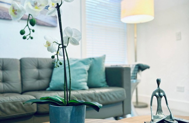 3-bedroom Lovely and Modern Miami Pool Home near to beach.