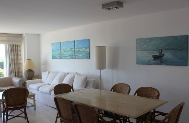 Bedroom Suite 3, Vista al Mar, mucama y servicio de playa, Para toda la familia