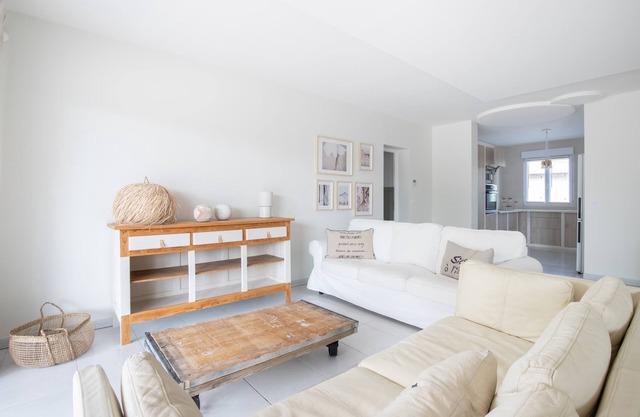 3 Bedroom Villa in La Bruguiere