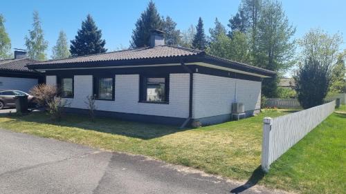 3 bedrooms, sauna and kitchen All house