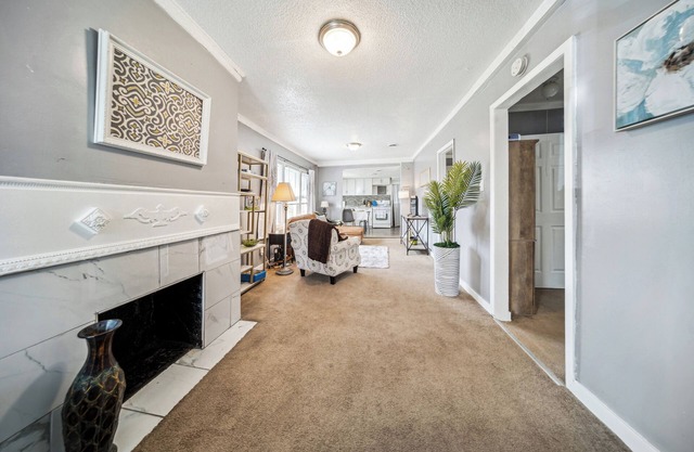 3 BR Home South Cleveland easy access to Cleveland Clinic, UH, Hopkins Airport