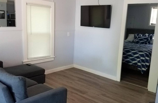 3 Little Cottages - #1 Sundance Cottage