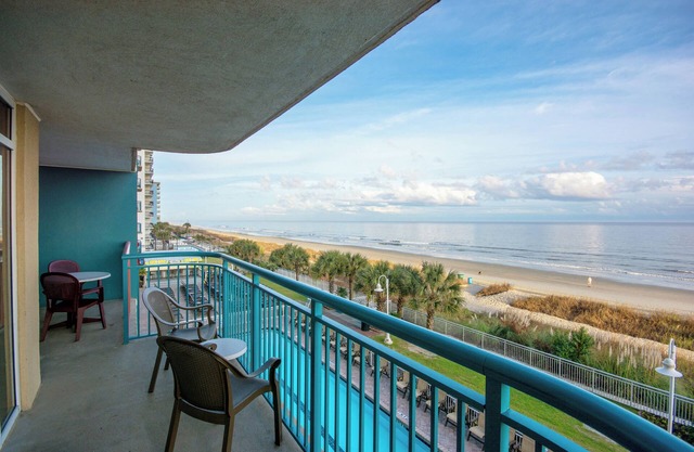 3 Ocean View 3-Bedroom Units in Myrtle Beach with Pool – Family-Focused Vibe