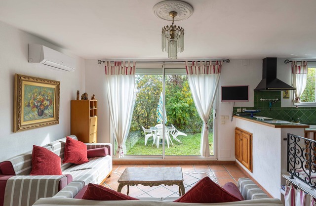 Apartamento de una planta, 3 estrellas, 4/5 personas a las puertas de Céret (66400).