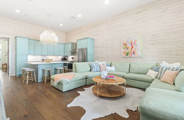 3-Story Townhome w/ Chic Coastal Interiors & Great Amenities@Cinnamon Shore