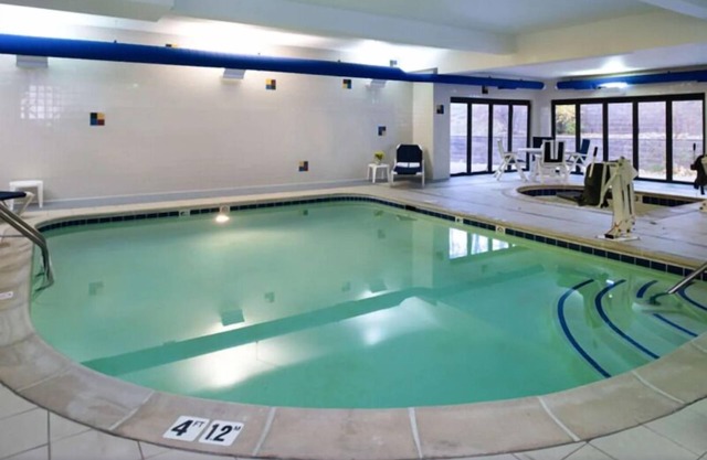 3 Units | Cozy Escape Close to Hot Springs & Outdoor Fun | Pool & Free Breakfast