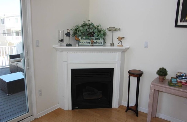 30 75th Street, Unit:West