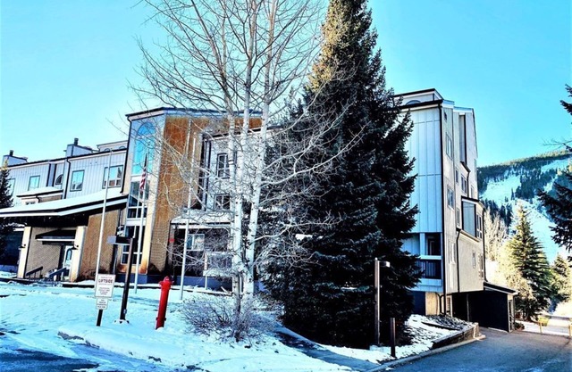 Apartamento de 1 dormitorio con condominio, capacidad para 6 personas, a poca distancia de remonte