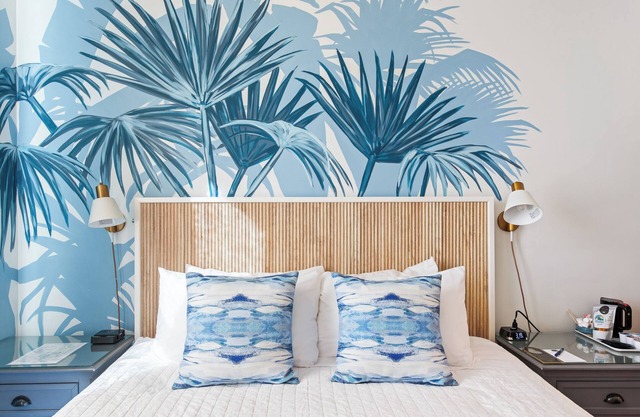 Convenientemente ubicado cerca del centro de la ciudad y la playa