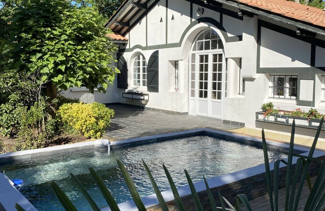 A 350m de la playa Le Betey - Casa para 9 con piscina