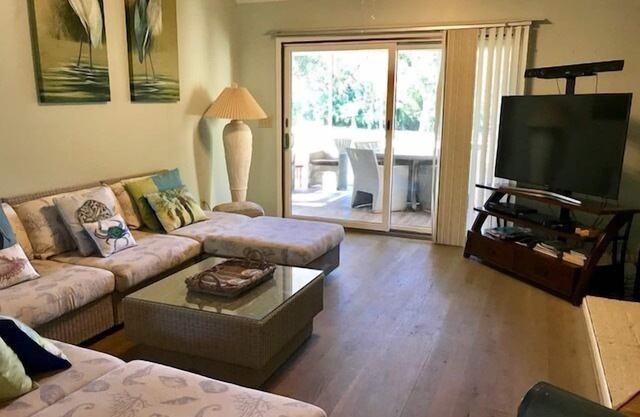 3BD / 3BA Cottage! Cocina actualizada! Vistas del golf! ¡Mascota amigable!
