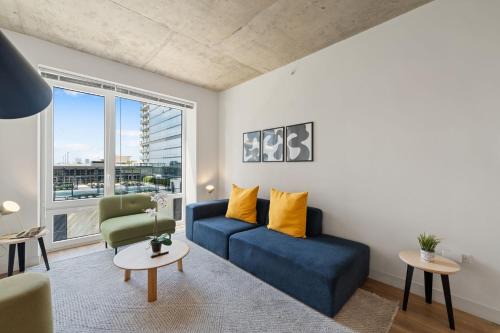 3BR City Escape Bright Sleek Spacious