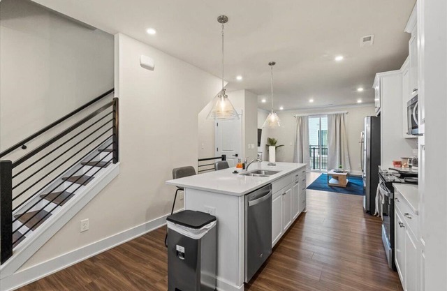 3BR King Townhouse Rooftop in Uptown CLT