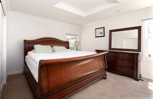 3BR Near Stanford, Bonus Room, No Check-Out Chores