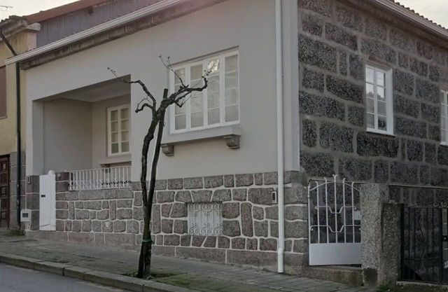 4-AS 3-bedroom house