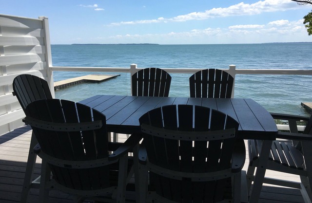 Put In Bay Luxury Condo: primer alojamiento frente al mar para su escapada a la isla
