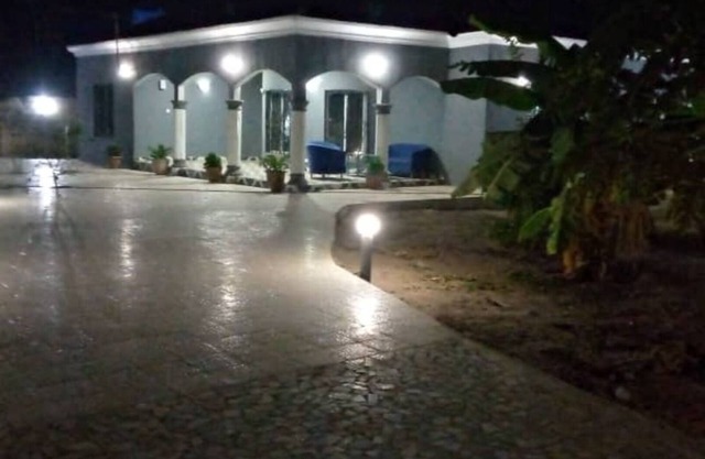 Remarkable 4-bed With air Conditioning in Brikama