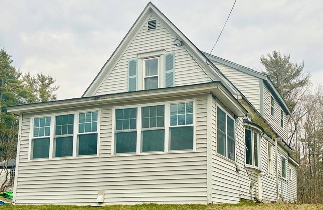 4 BEDROOM/2 FULL BATH nFARMHOUSE on 1.3 acresnrenovated in 2025.