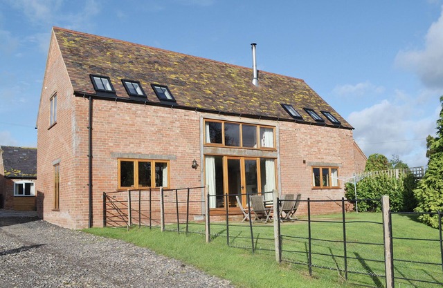 Alojamiento de 4 habitaciones en Crimscote, near Newbold
