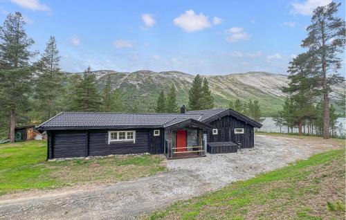 4 Bedroom Cozy Home In Nordberg