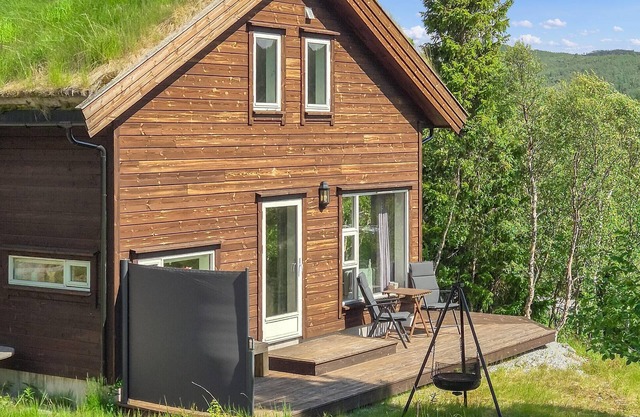 Hermosa casa de 4 dormitorios en Edland