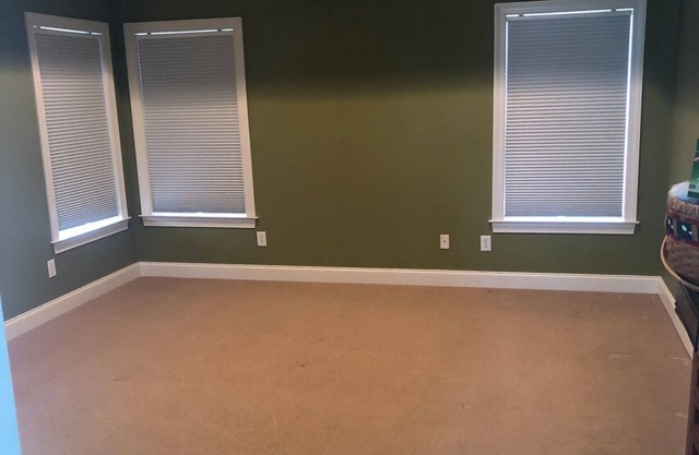 4 Bedroom House for Rent - Must bring some furniture