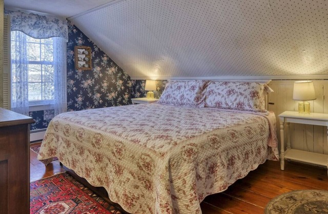 4 Lovely Suite near Acadia Open Hearth Inn